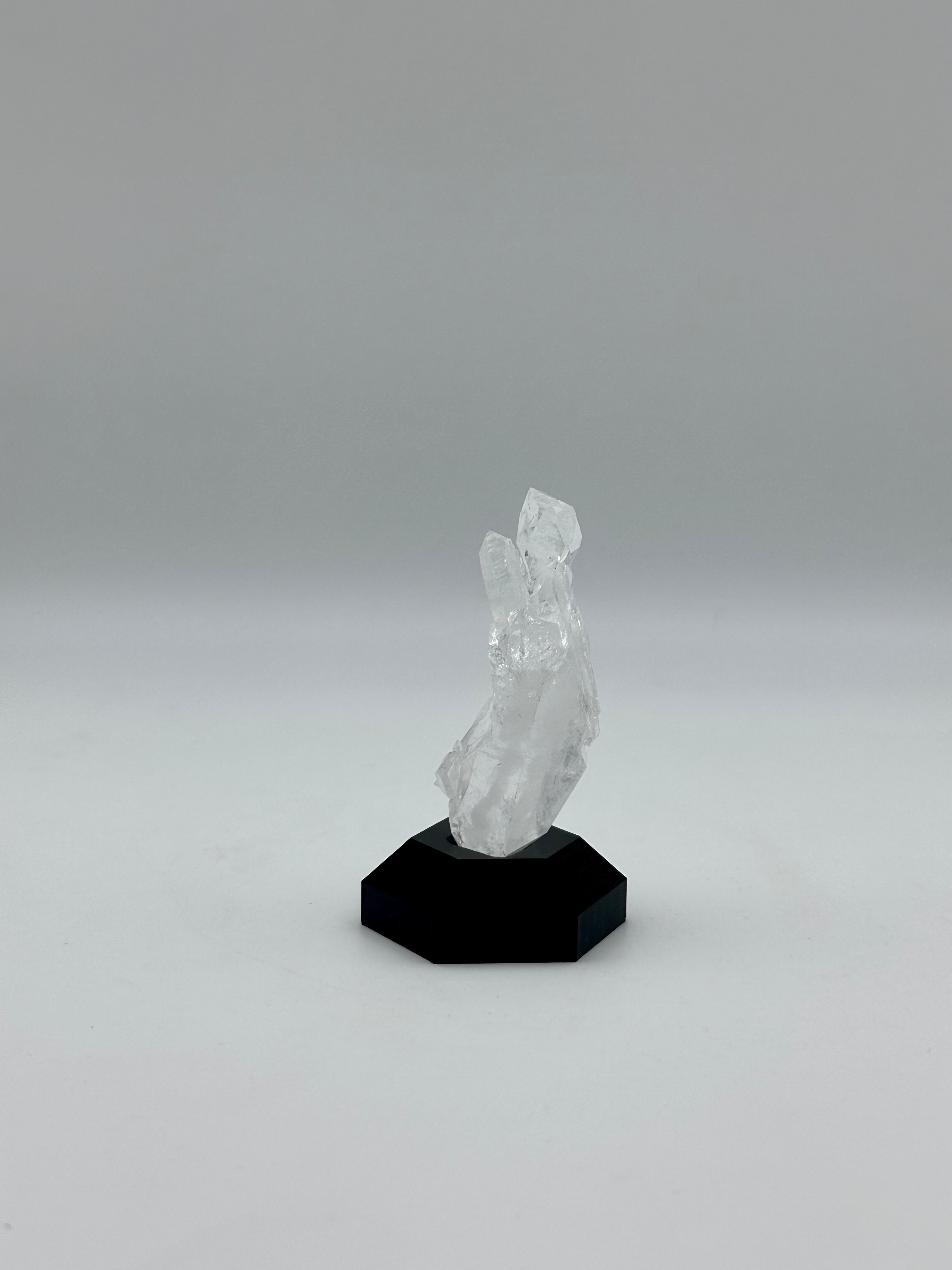 Faden Quartz – Pakistan