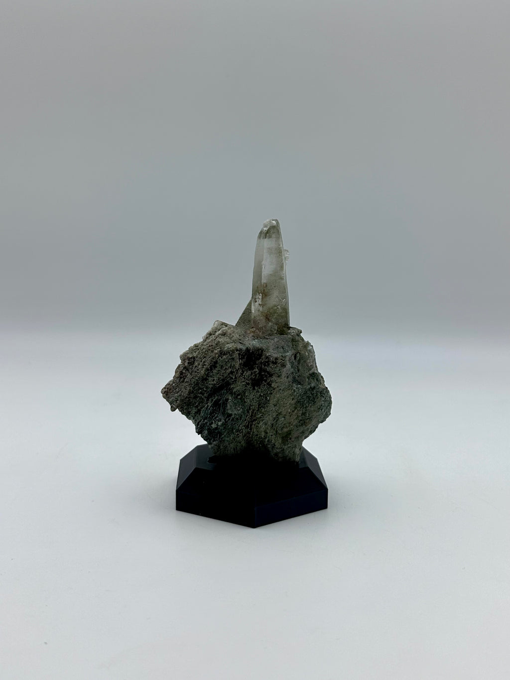 Chlorite Quartz Cluster – Pakistan