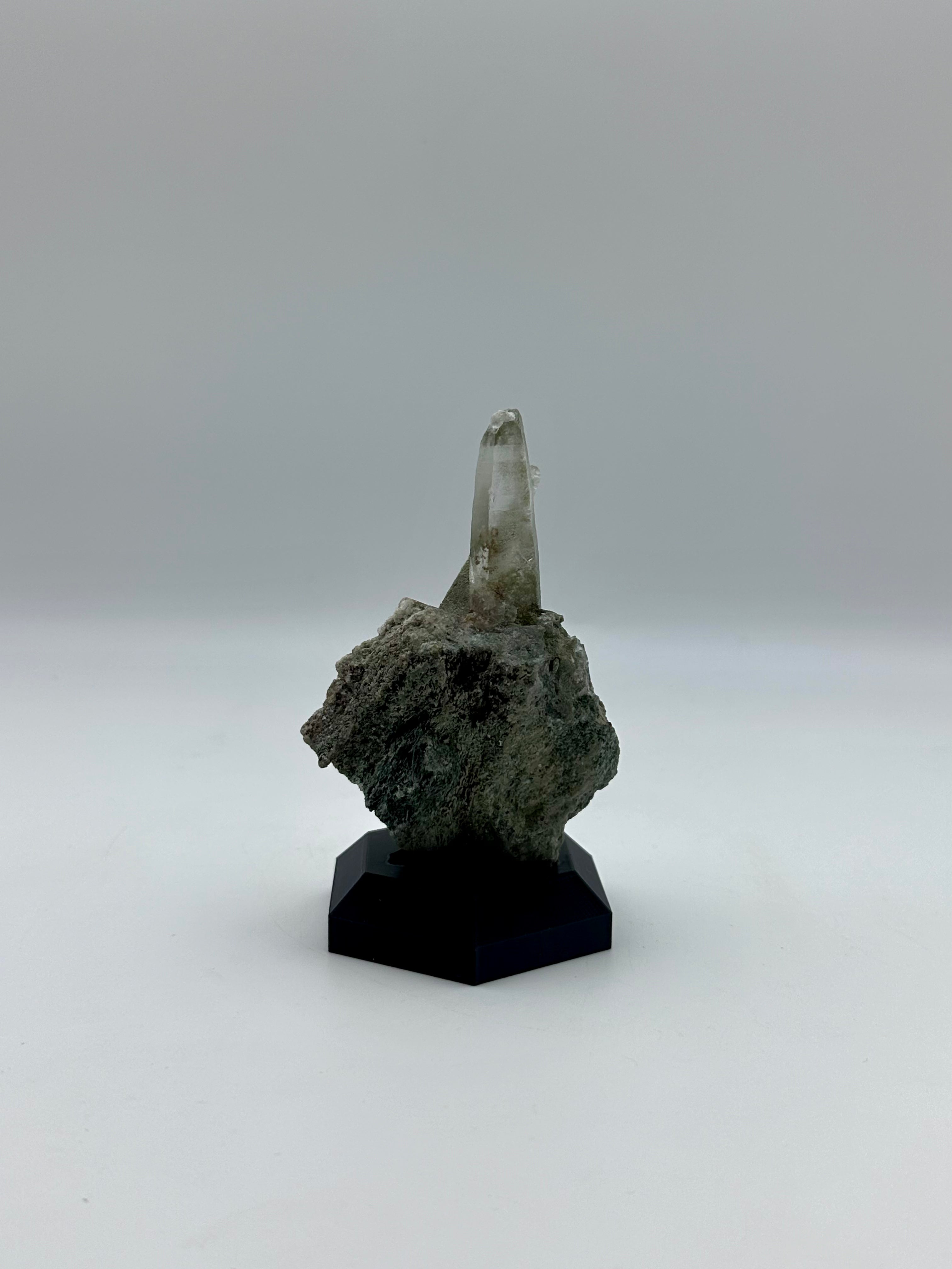 Chlorite Quartz Cluster – Pakistan
