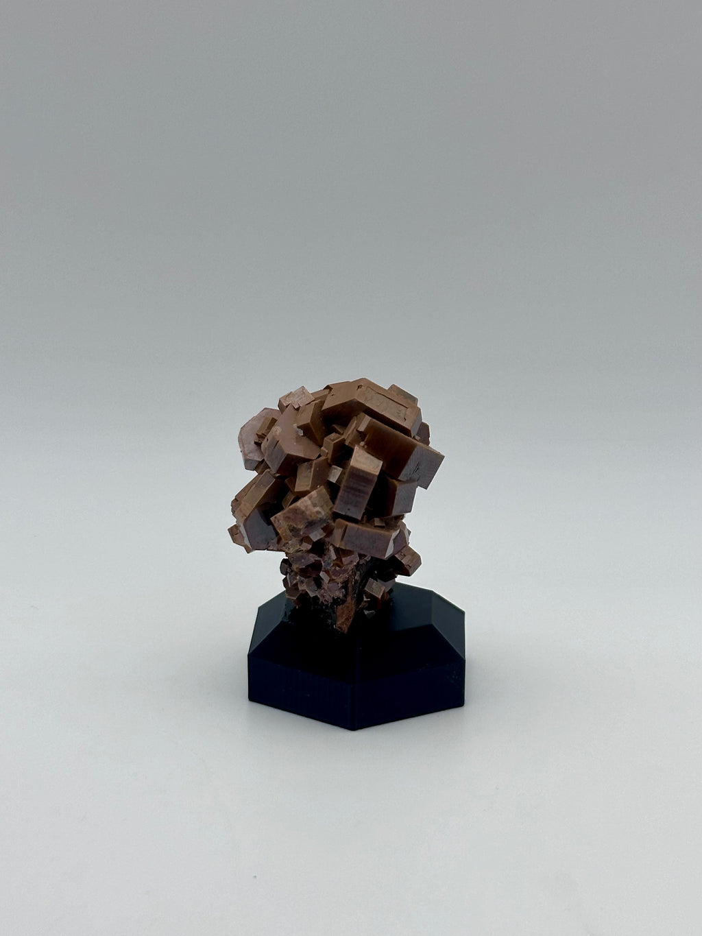 Vanadinite (Mibladen, Morocco) – Custom HexBase