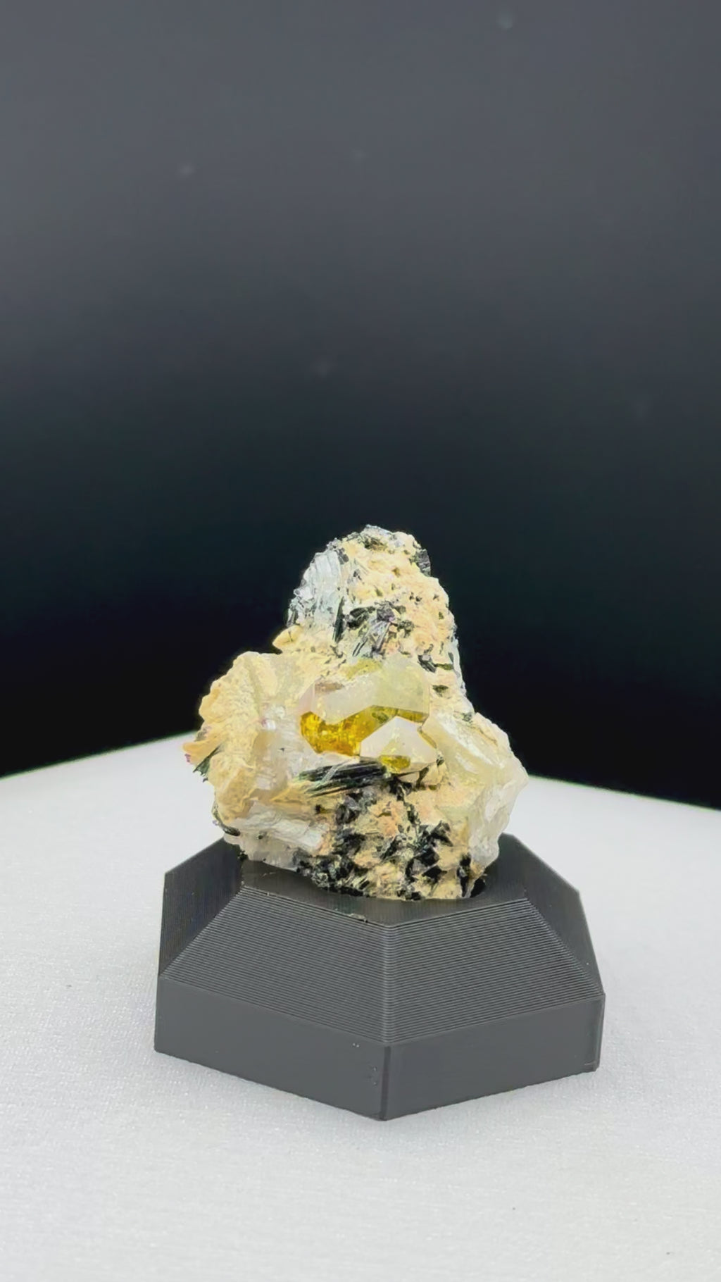 Sphene (Titanite) on Matrix – Pakistan